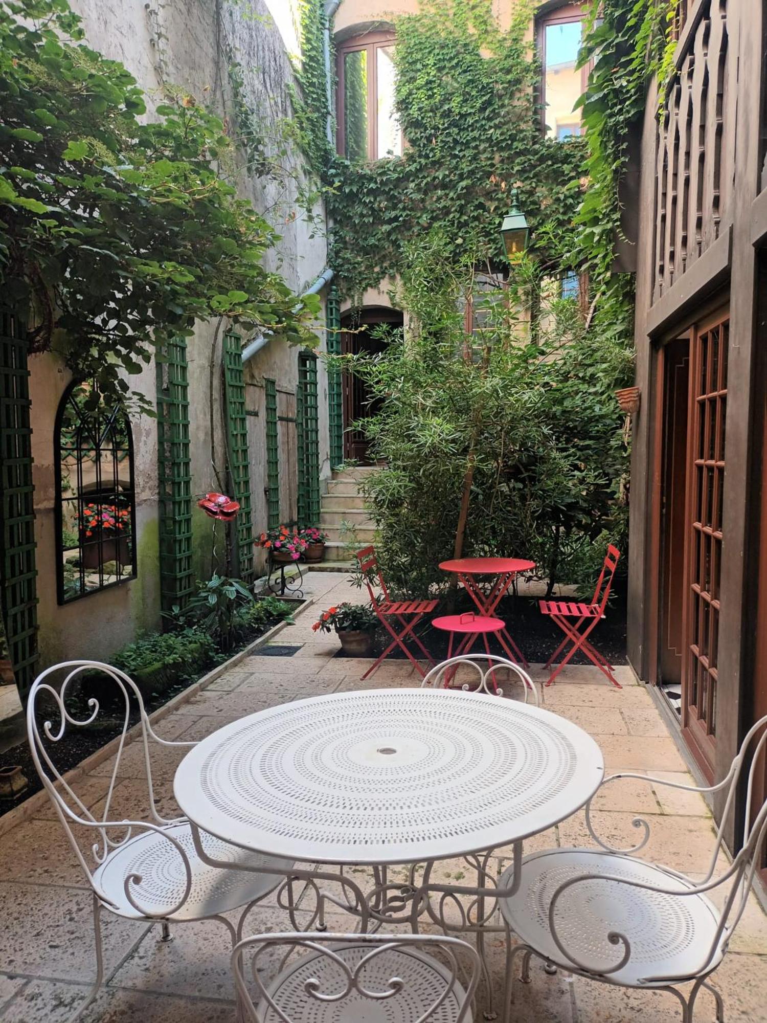 Chambres D'Hotes Le Patio D'Alain Et Veronique Luneville Luaran gambar